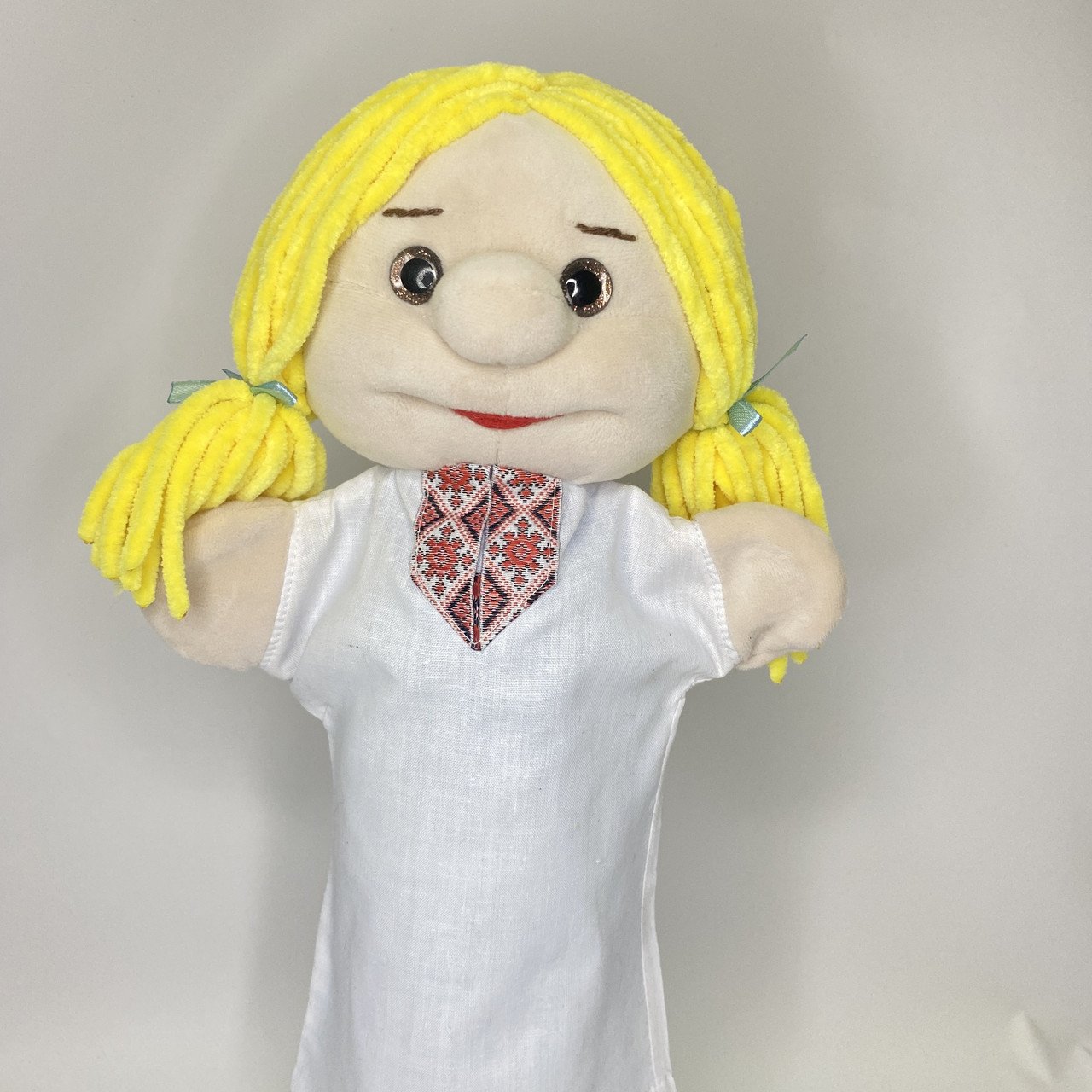 М'яка іграшка рукавичка внучка різнокольоровий 33 см М071 - Зображення 2